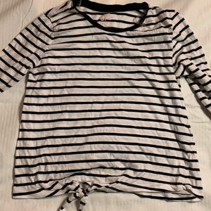 Cute striped shirt- never worn!